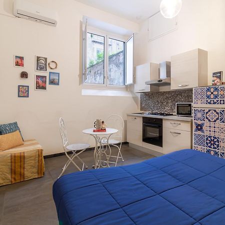 Domus 19 Otel Napoli Dış mekan fotoğraf