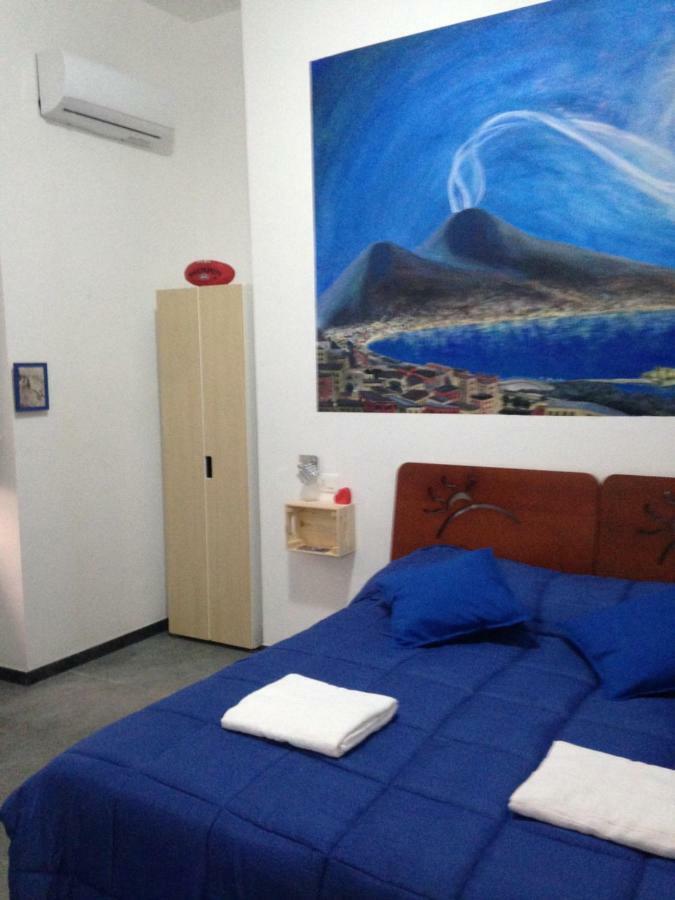 Domus 19 Otel Napoli Dış mekan fotoğraf