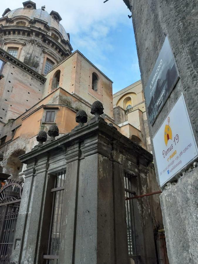 Domus 19 Otel Napoli Dış mekan fotoğraf